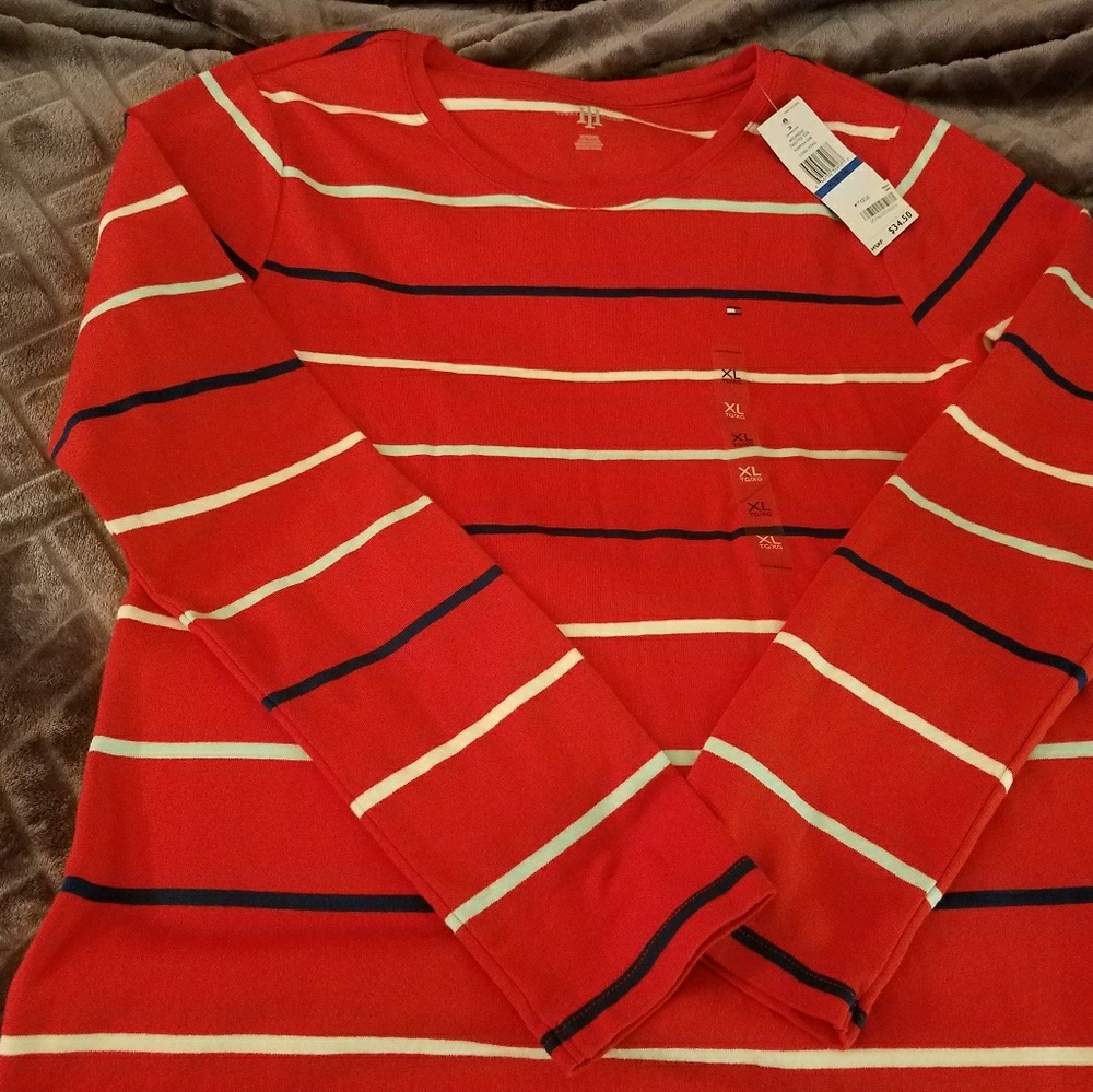 Tommy Hilfiger women's long sleeve shirt